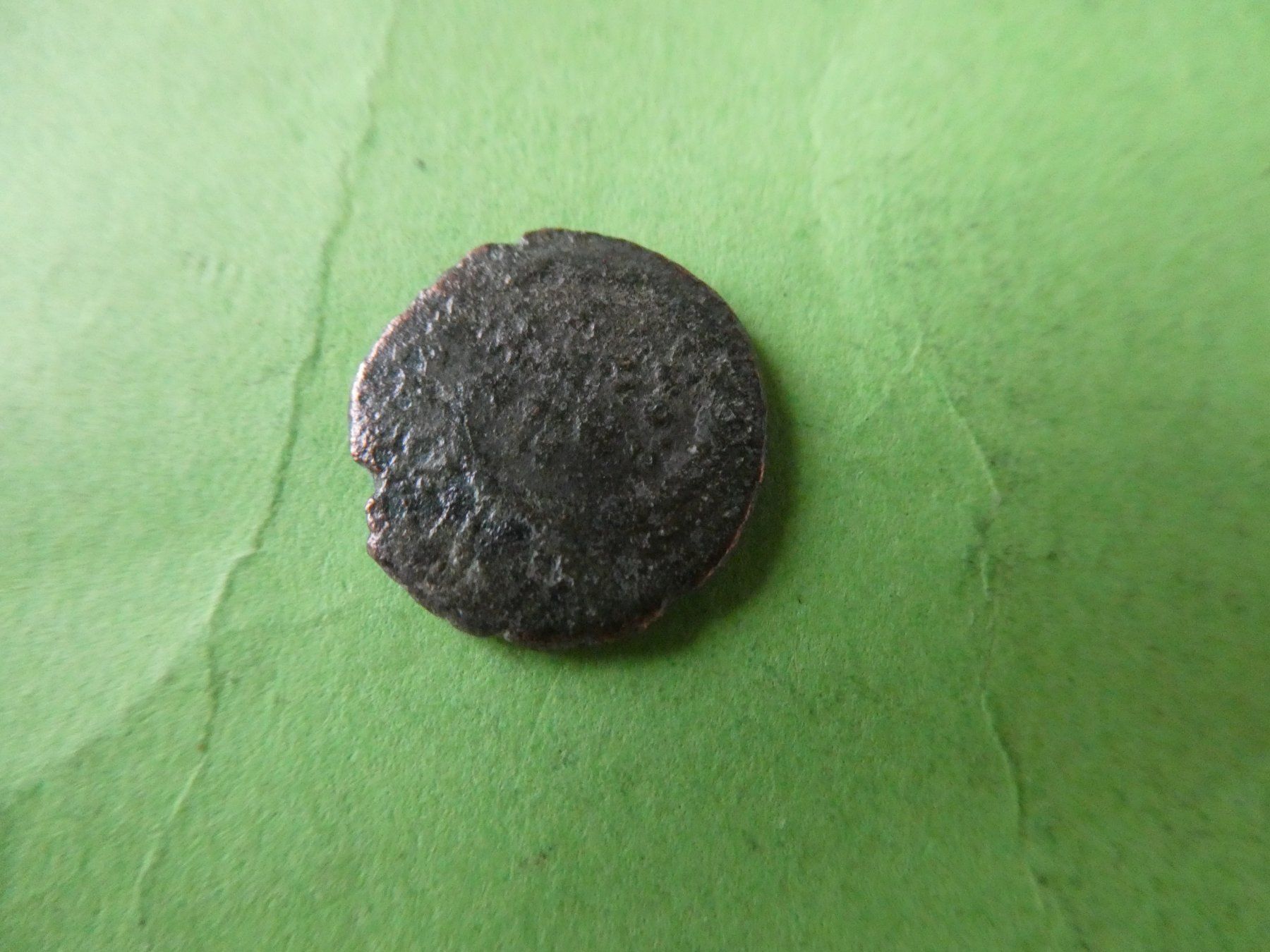 Tutti le monete: uralte  Bronzemünze 14 mm     1.52 g – Usato da Hinterforst venduto da rohusri 1