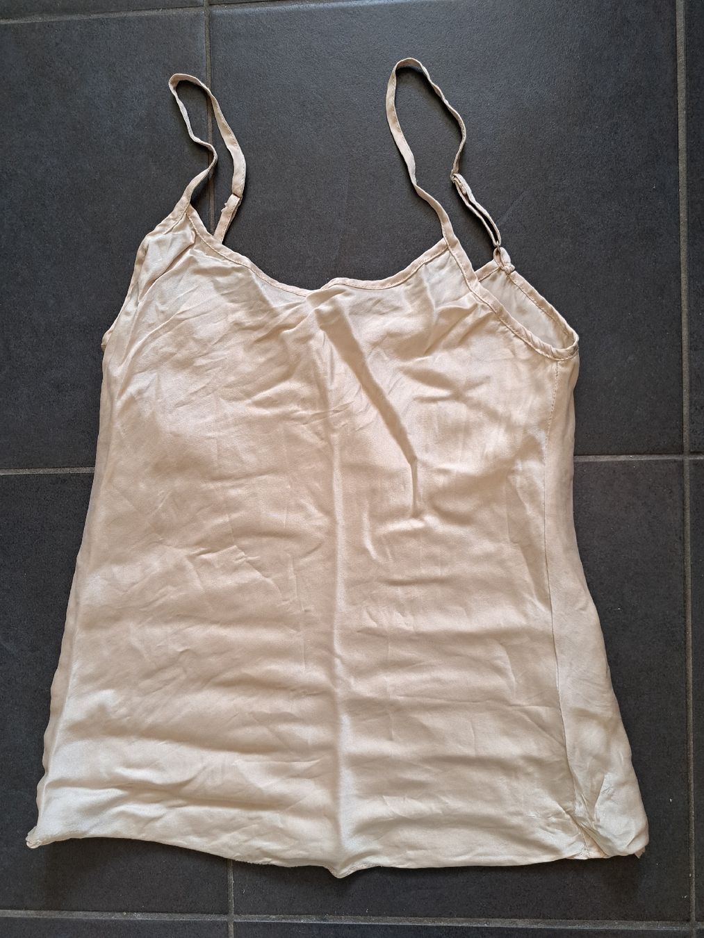 Tops: Top Seide – Gebraucht aus Thalwil von sternenstaub369