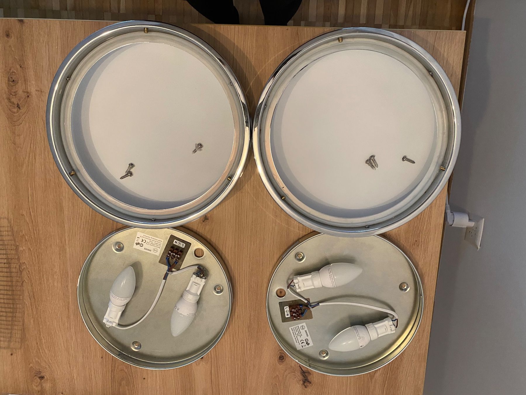 Lampadari & plafoniere: 2er Set Deckenlampen, neuwertig – Nuovo (secondo la descrizione) da Kloten venduto da swarovski16 4