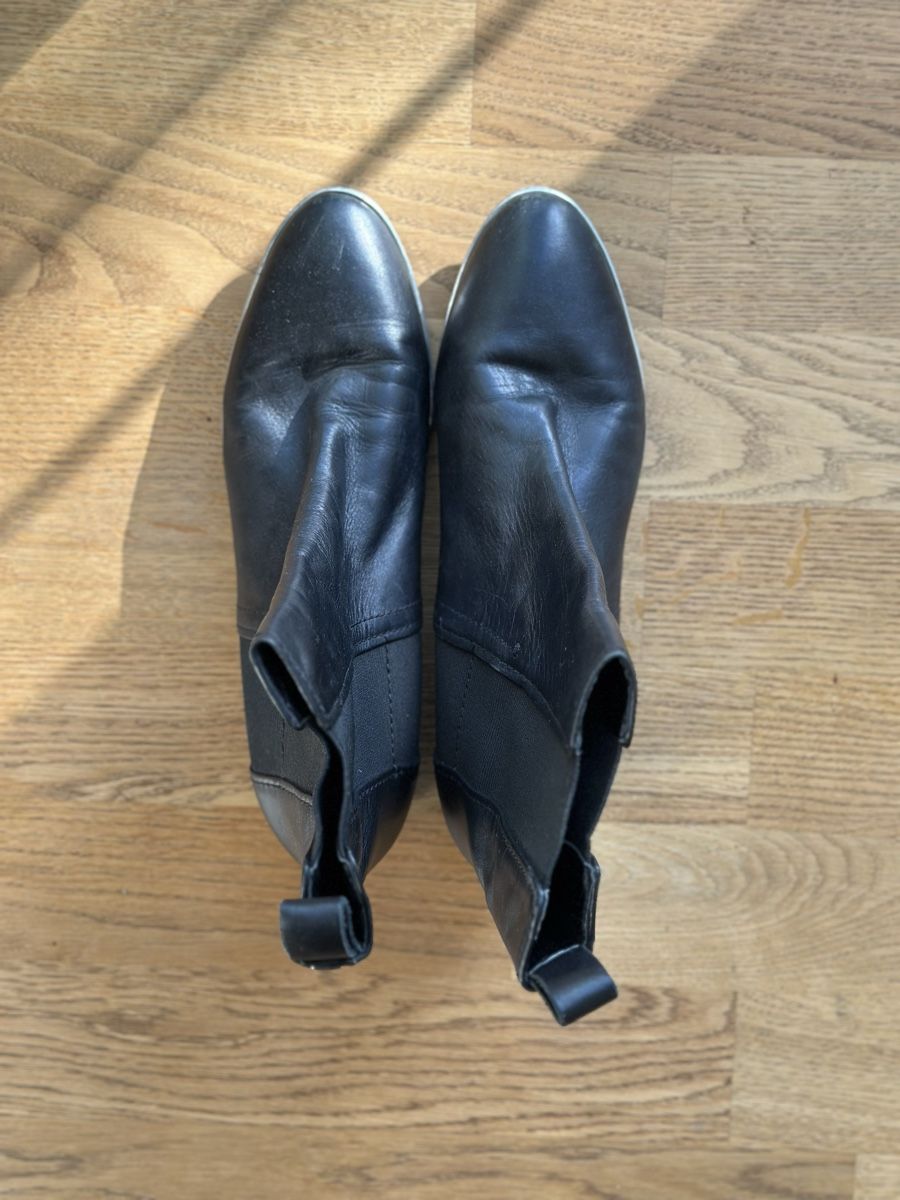 Guess Scarpe da donna: Guess Leder Stiefeletten Schwarz, Gr. 40 – Usato da Basel venduto da FatmaCan52 4