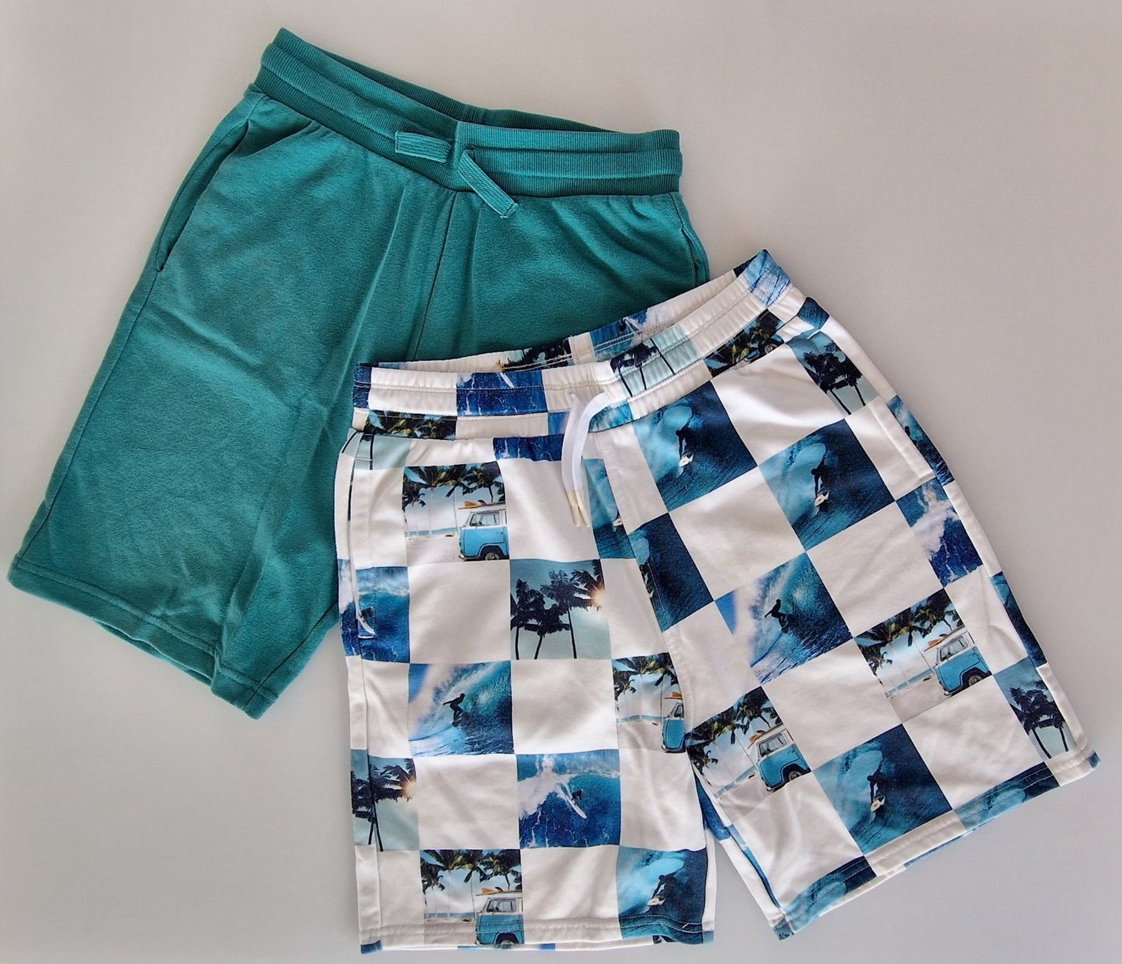 Pantaloni: 2x SHORTS Gr.158 – Usato da Meggen venduto da Lunime