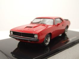Plymouth Barracuda 1970 rot / schwarz           1:43 von IXO