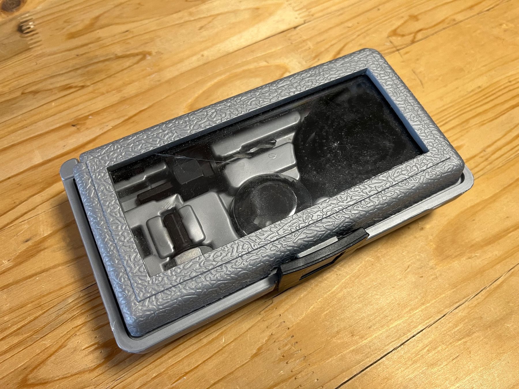 Trapani: Hole Saw Set Accessories for Power Drill in Case – Usato da Leysin venduto da nevin.mccallum