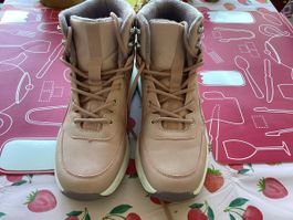 Bottes Vty rose taille 40, état neuf 