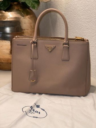 Prada Galleria Tasche aus Saffiano-Leder, mittelgross