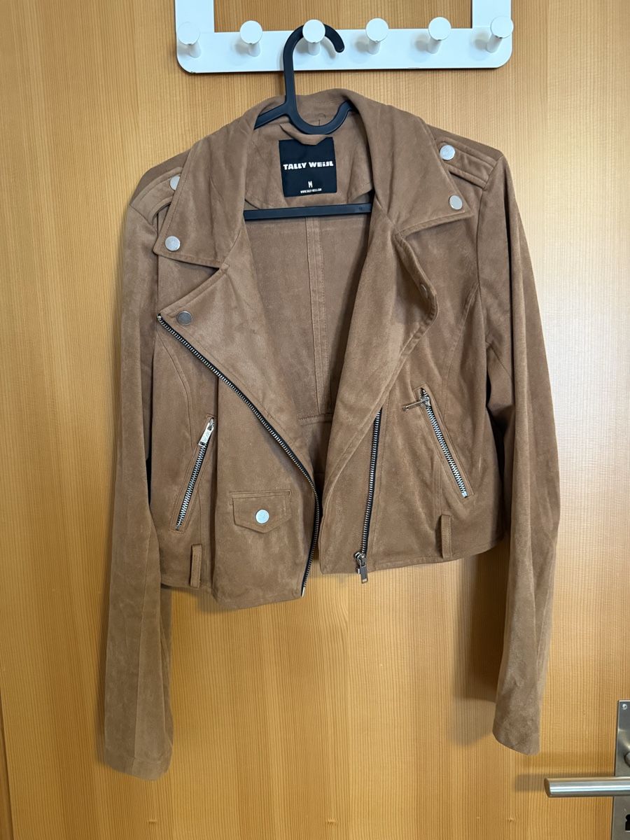 Giacche: Jacke und Gillet M/L – Usato da Bönigen venduto da nay_w9nv