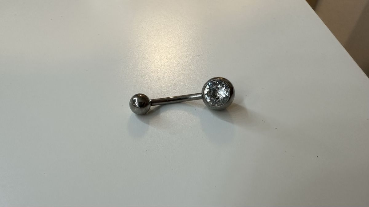 Piercingschmuck: Bauchnabelpiercing Konvolut ab 1.-  – Gebraucht aus Volketswil von hal_65hj 2