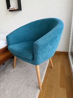 Sessel mit Holzbeinen – sehr guter Zustand