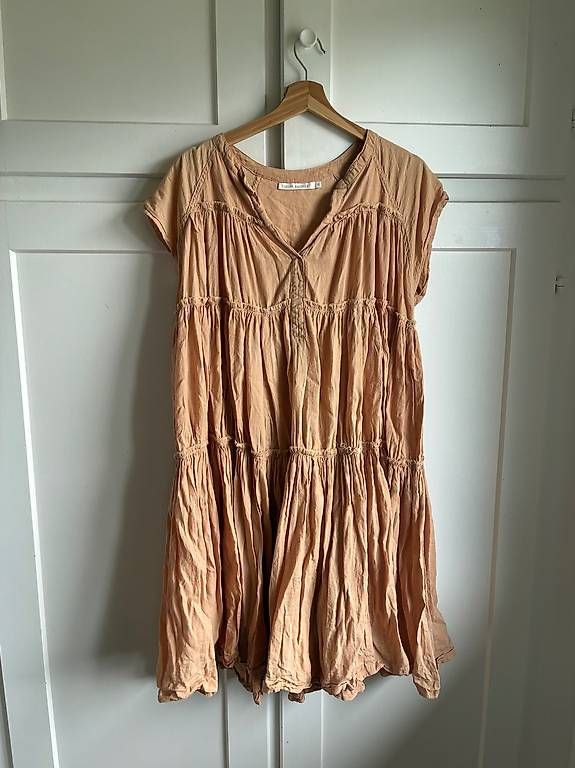 Rabens Saloner Kleider: Rabens Saloner Kleid Gr. S – Gebraucht aus Zizers von Ranunkel05