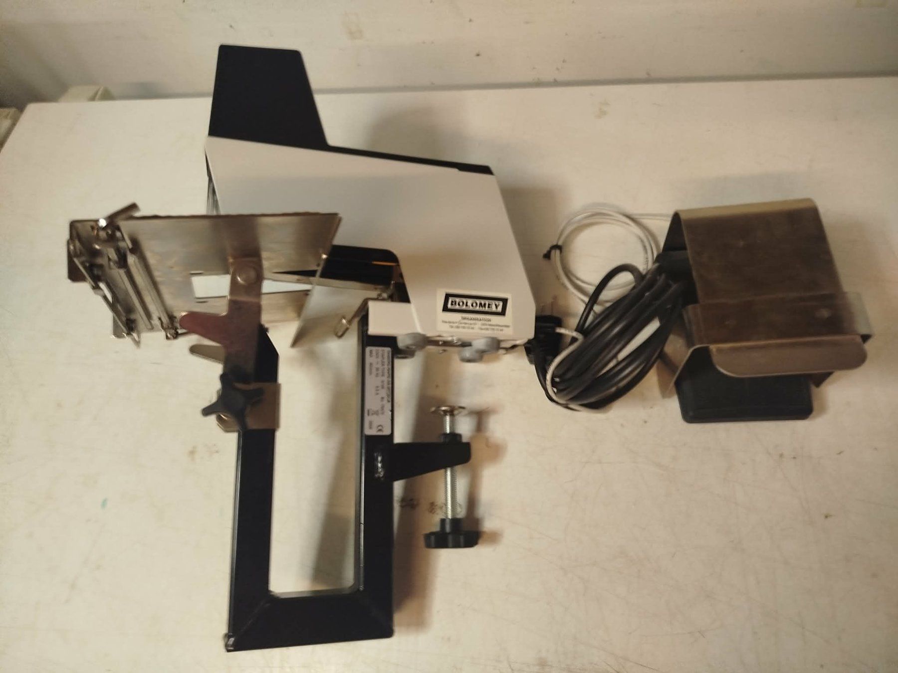 Tutti gli attrezzi: Rapid Agrafeuse électrique Classic 106E – Usato da La Chaux-de-Fonds venduto da Emmaus2300CDF