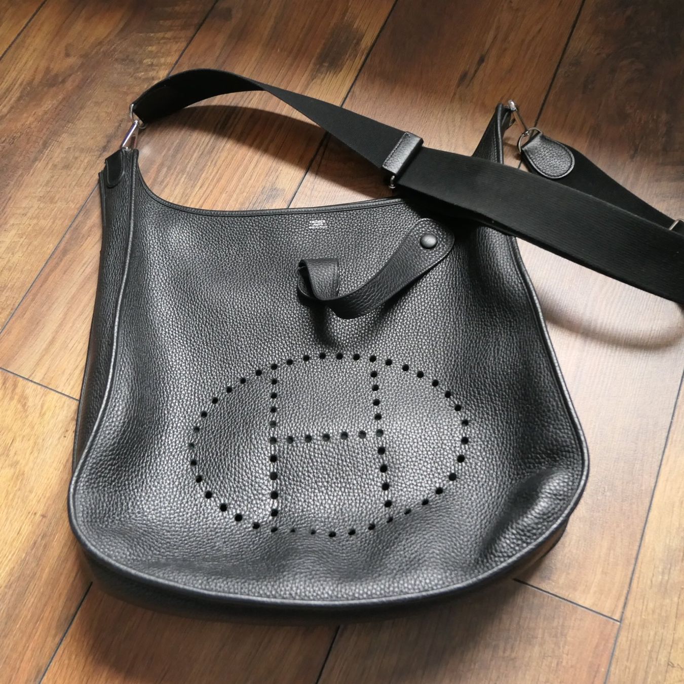 Hermès Taschen: Sac Evelyne III de Hermès TGM – Gebraucht aus Chavannes-de-Bogis von con_x8wy