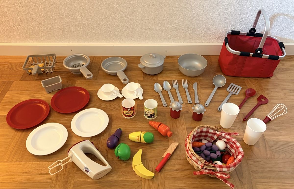 Giocattoli: Miele Spielküche mit Zubehör – Usato da Bassersdorf venduto da coc_qvz7 2
