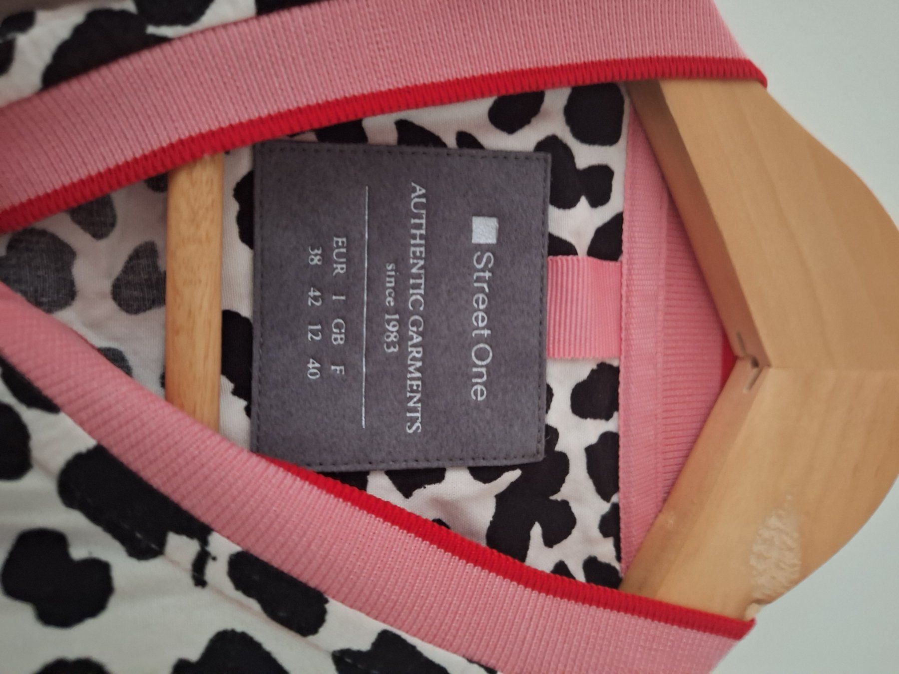 Camicette: Street One blouson leo Muster 38 – Usato da Bern venduto da lenelowic 2