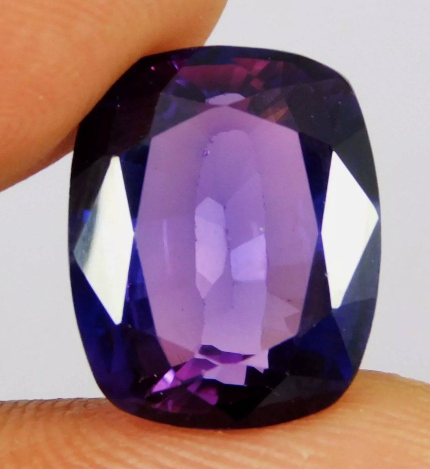 Pietre preziose: 12.10 Ct Certified Loose Gemstone – Nuovo e nell'imballaggio originale da Genève venduto da AWWA 8