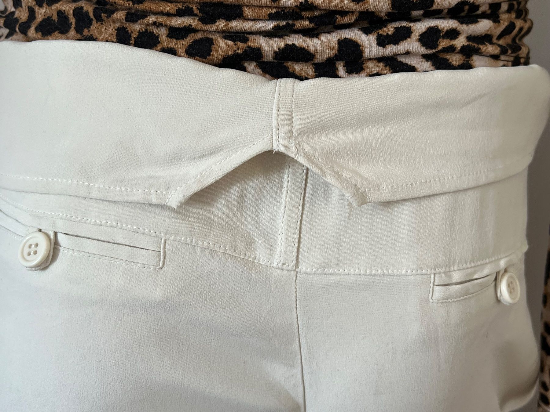Hosen: Gold Hawk Hose Silk Parts Seide Gr.S – Gebraucht aus Zürich von ost_5sdl 4