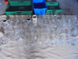 83 verres à bière, chopes / Bierkrüg, Bier Gläser vorne 1993