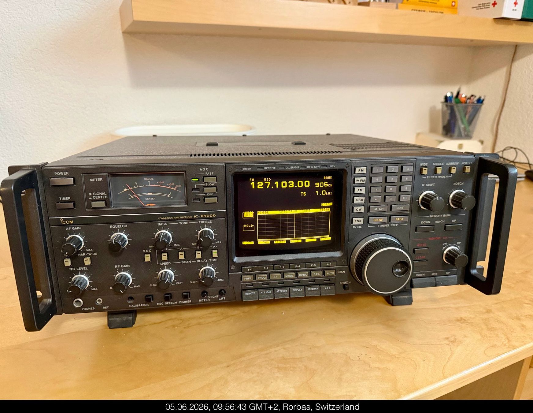 Icom Ricevitori: ICOM R9000, HF, VHF, UHF Communication Receiver – Usato da Embrach venduto da Rolf7729