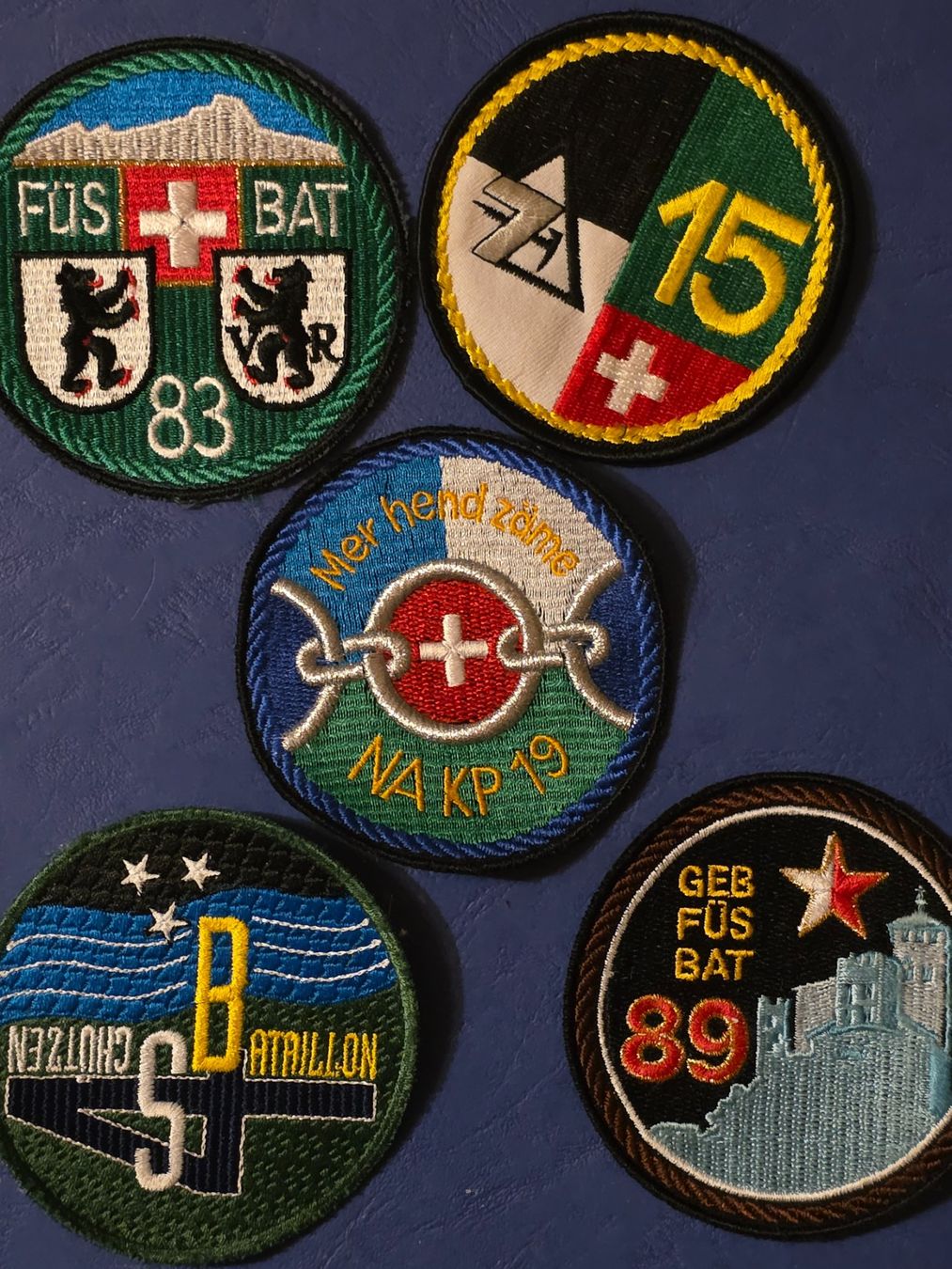 Schweizer Armee Placchette & Badge: 5 Infanterie Abzeichen Badge – Usato da Prangins venduto da AdjEM08