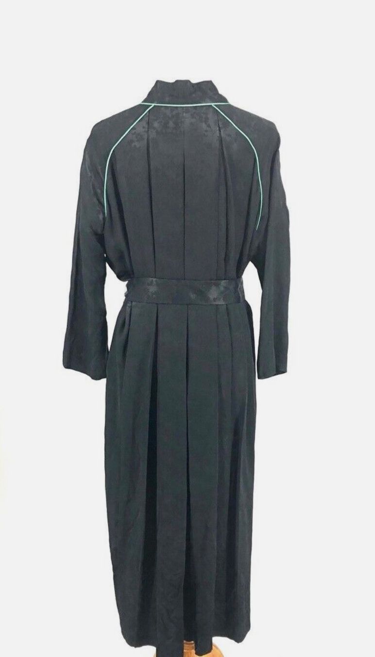 Kimonos: Kimono Maje noir élégant et chic, taille 1 – Neu und originalverpackt aus Gland von Sde_6587 1