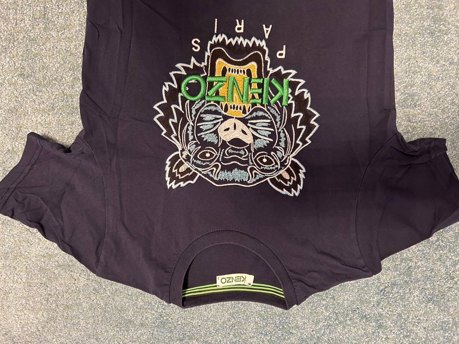 Kenzo T-shirt: Kenzo T-Shirt – Usato da Bern venduto da floorball_zoro 4