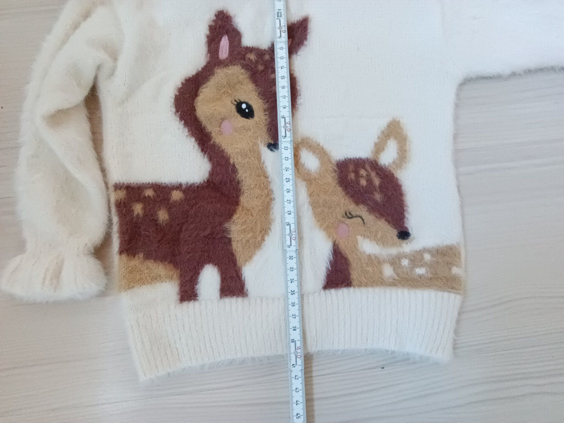Pullover & Sweatshirts: Süsser Mädchenpulli mit Rehmotiv ca. Gr. 98/104 – Gebraucht aus Horn von Corazon15 3