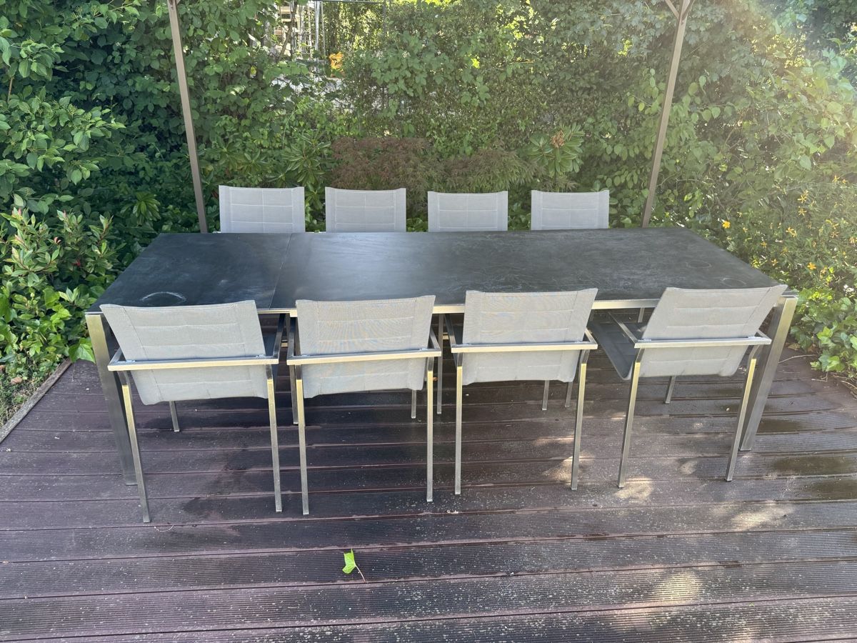 Set di tavolo e panche: Ensemble Table et Chaises de Jardin - Style Moderne pour Été – Usato da Genève venduto da chr_77nw 2