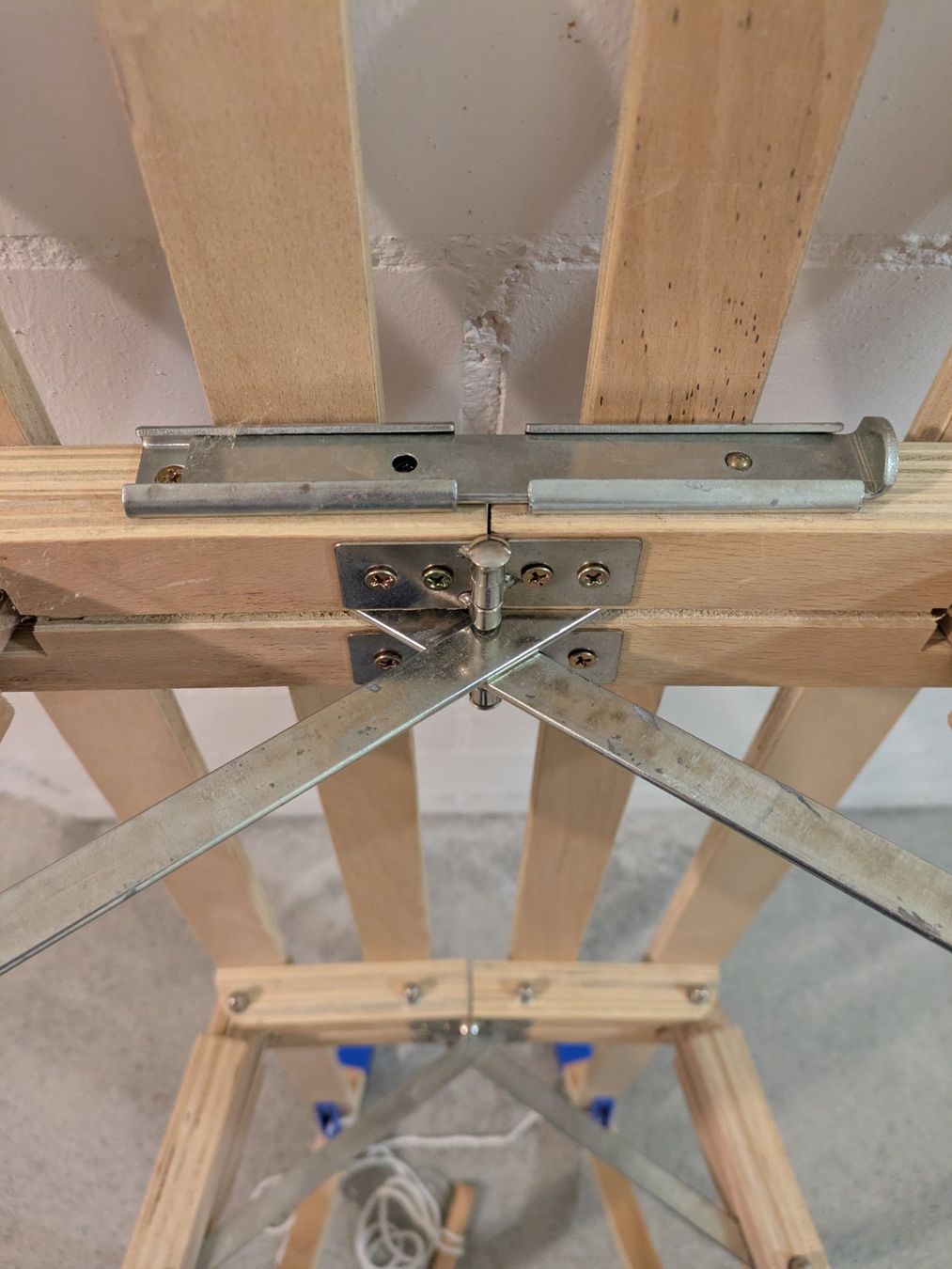 Slitta: Neuwertiger Klappschlitten aus Holz – Usato da Hedingen venduto da once20 1