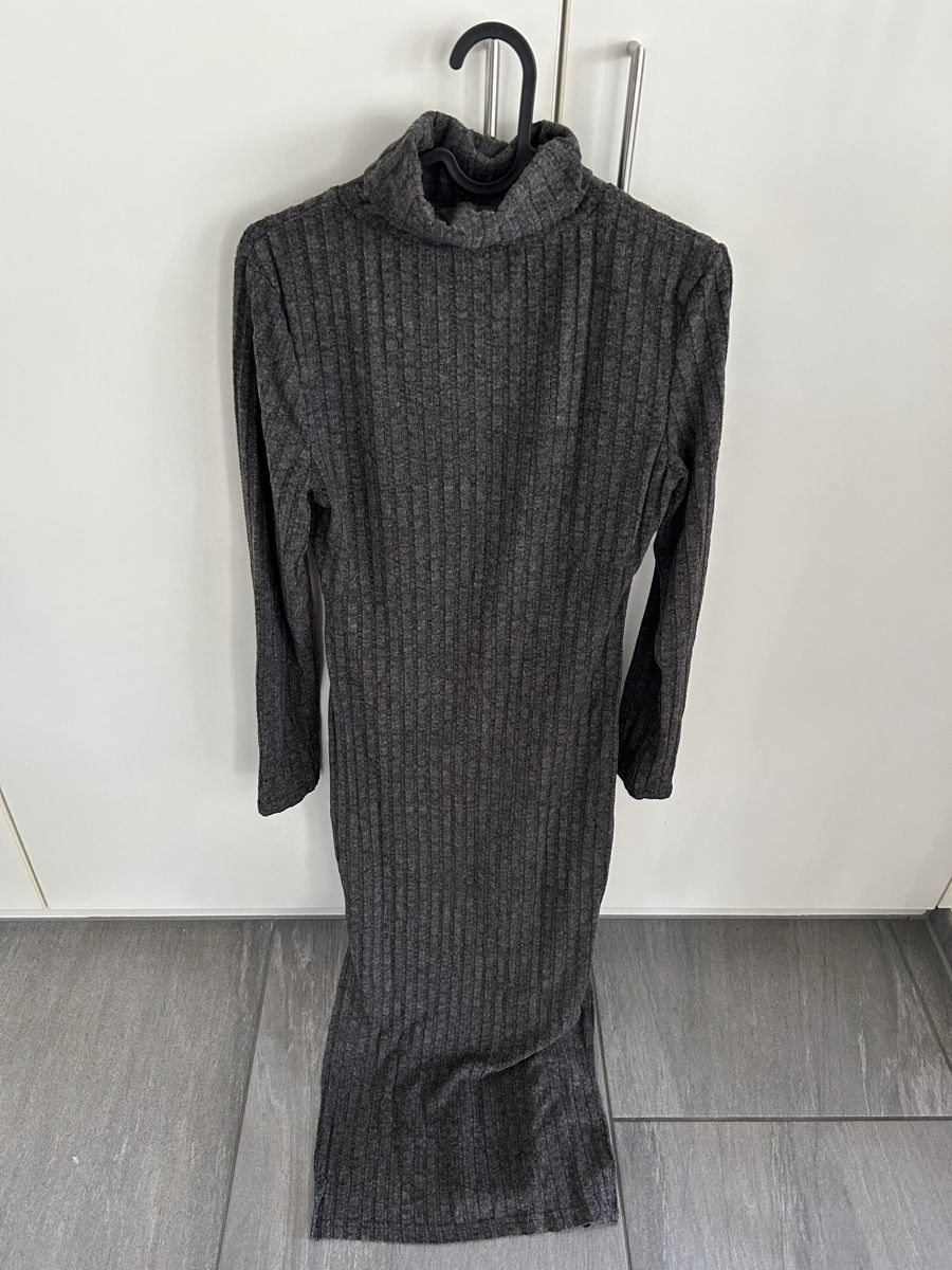 Vestiti: Kragenkleid – Usato da Merenschwand venduto da ___niggi___