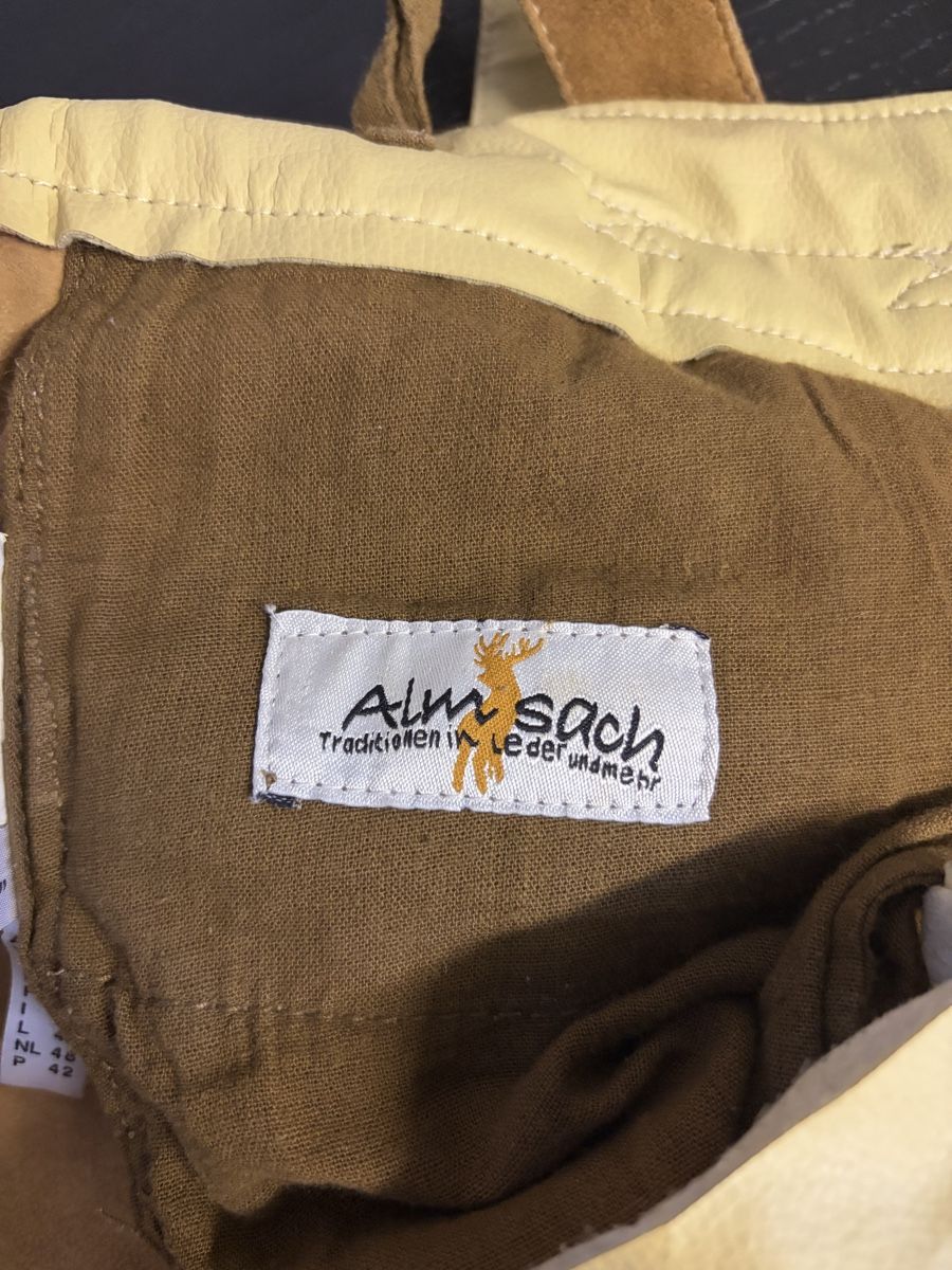 Costumes: Lederhose Almsach Gr.48 – D'occasion à Wildegg par Ninoschaerer2000 2