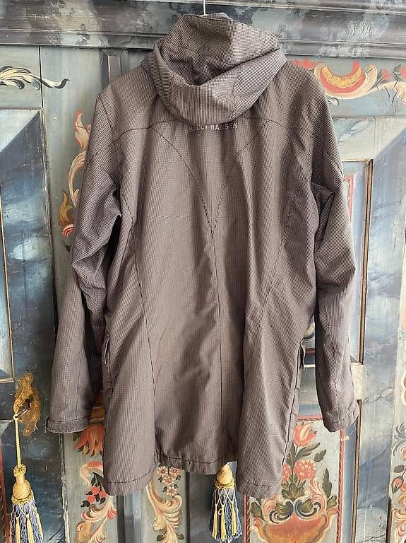 Giacche: Helly Hansen Winterjacke Damen, XL – Usato da Ellikon a d Thur venduto da Bambi16 4