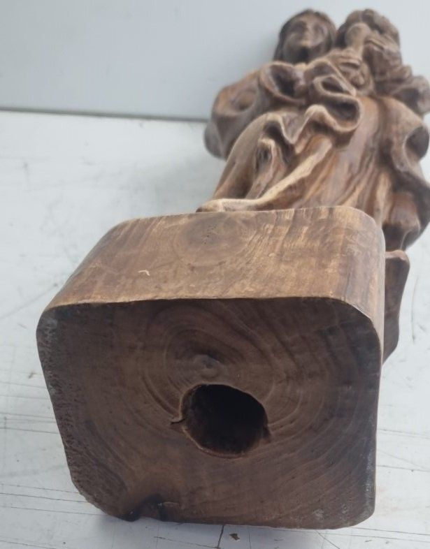 Figuren: Madonna mit Jesus Kind aus Holz geschnitzt – Gebraucht aus Flums von Flumsantik 7