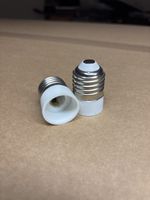 2 Stk. Lampenfassung E27 auf E14 Adapter, neuwertig!