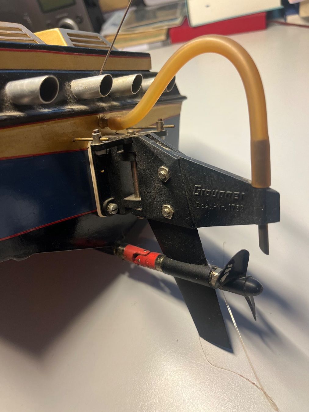 Graupner Modellismo RC: Graupner Hydro Sdeed Arrow – Usato da Zürich venduto da Luftibus01 4