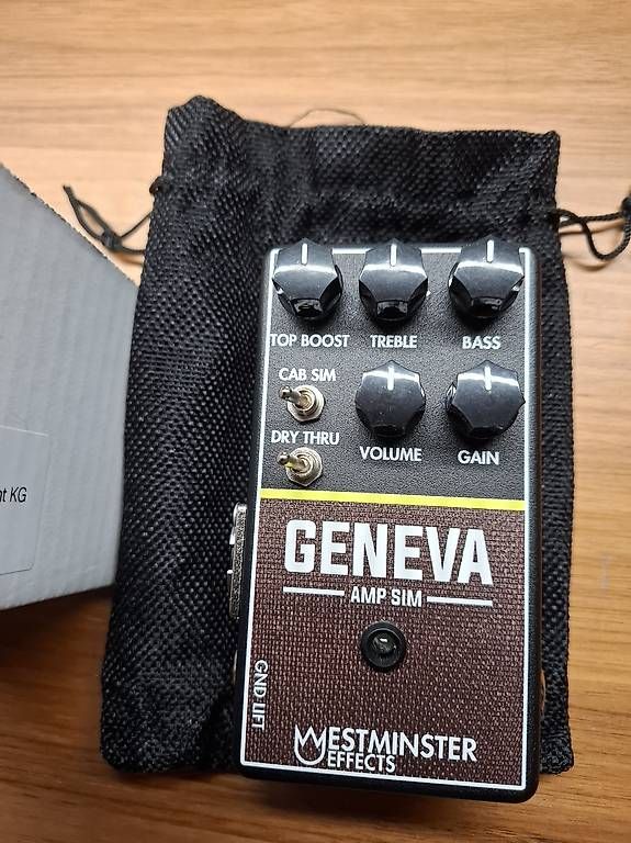 Strumenti musicali: Westminster Effects Geneva mk.ll – Usato da Kriens venduto da Cmoses