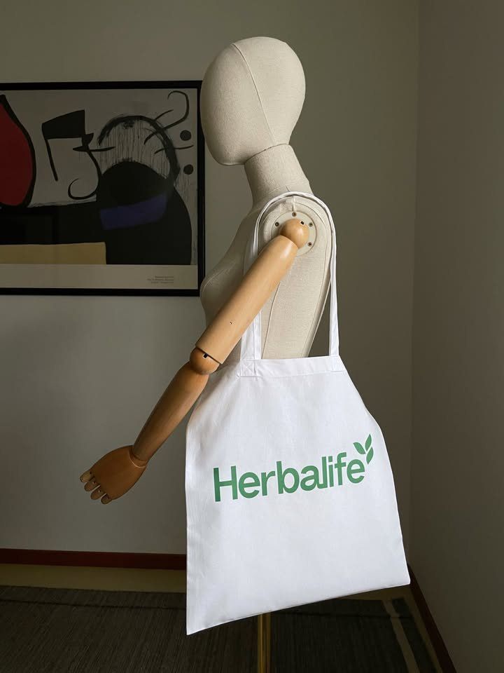 Borse: Herbalife Borsa Shopper in cotone, 38x40 cm – Nuovo (secondo la descrizione) da Bioggio venduto da oxanacas