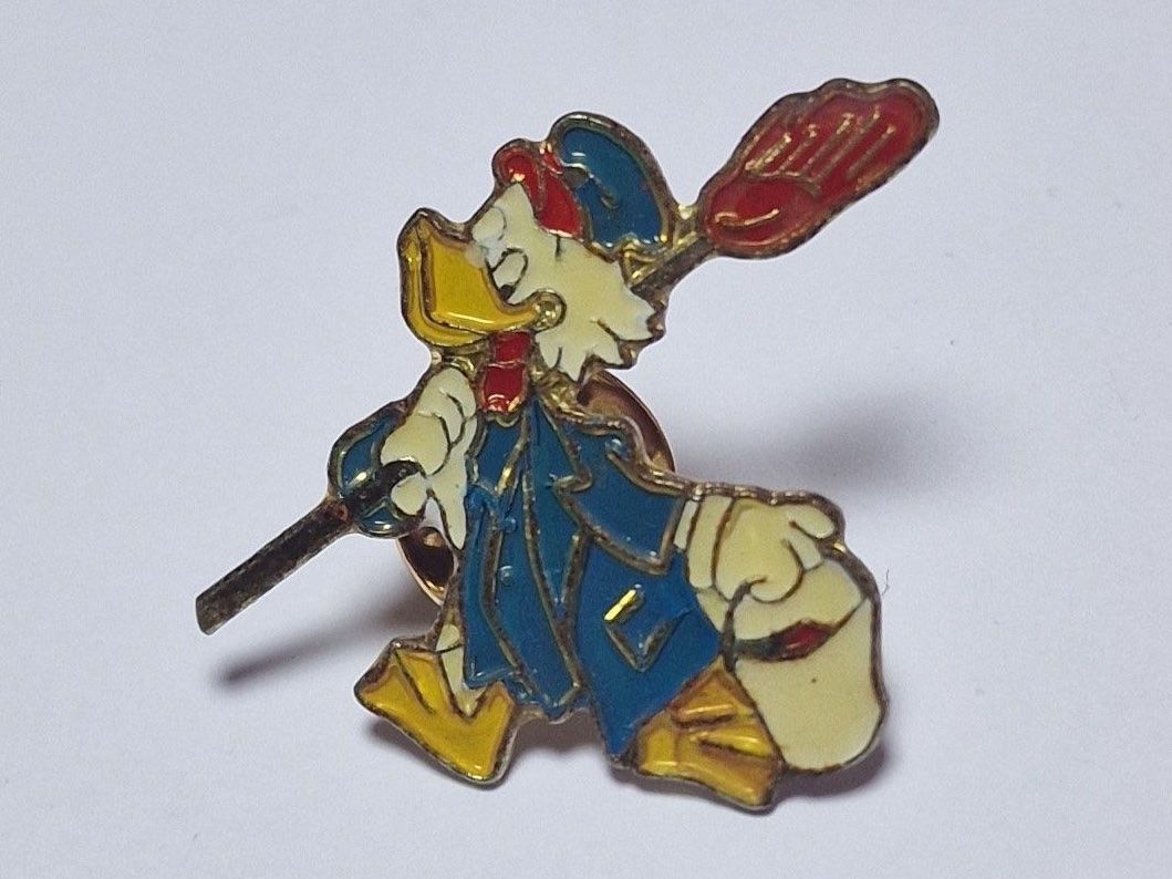 Disney Plaketten & Abzeichen: Disney Primus von Quack / Donald Duck Pin – Gebraucht aus Mitlödi von Raphy1996
