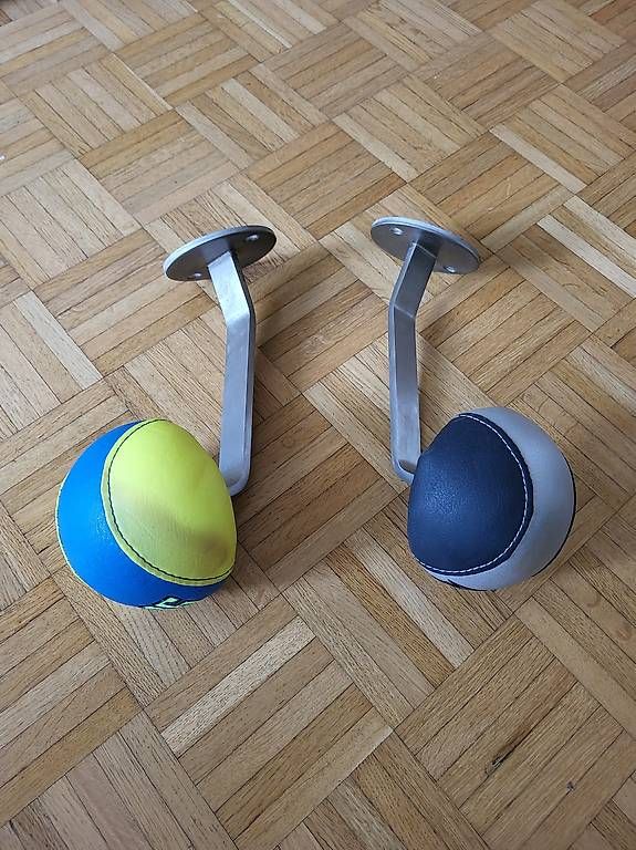 Figurines: Support casque collector  – D'occasion à Carouge GE par pat_9j5k 2