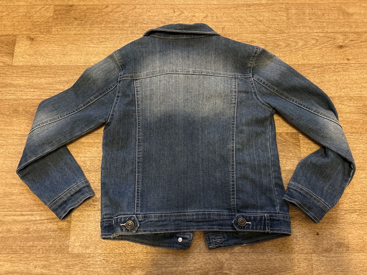 Pantaloni: Jeans Jacke Mädchen Grösse 134 – Usato da Neuenegg venduto da recob 2