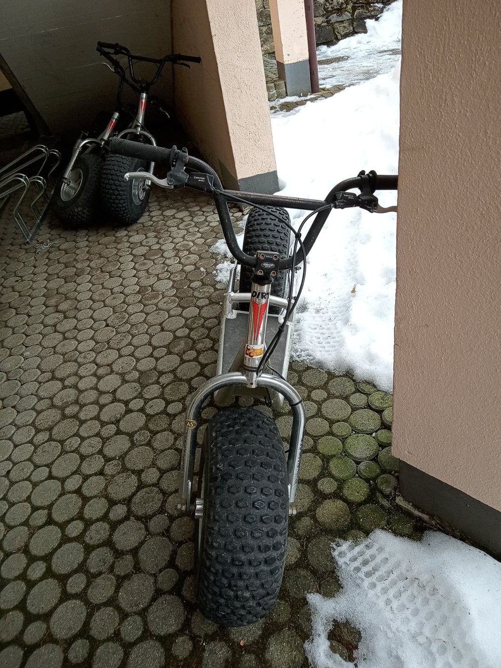 Biciclette: Trottinette de descente Monster – Usato da Moléson-sur-Gruyères venduto da gnatz 7