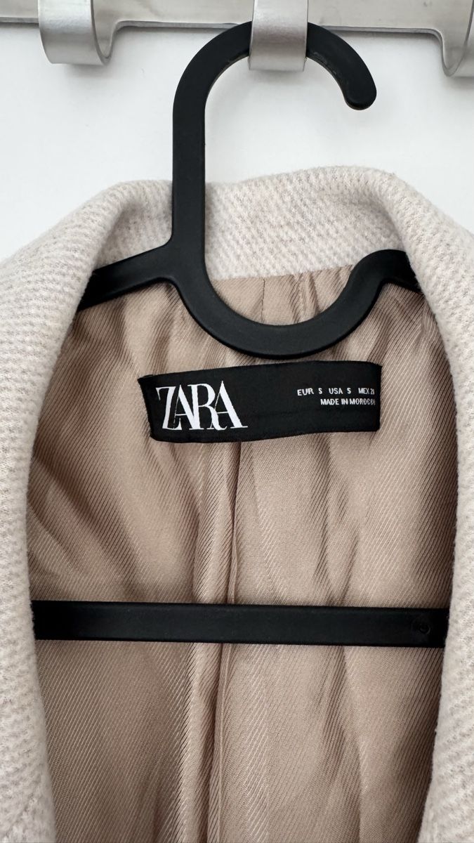 Zara Mäntel: Zara Coat beige Size S double breasted good condition – Gebraucht aus Dübendorf von maf_6tqh 1