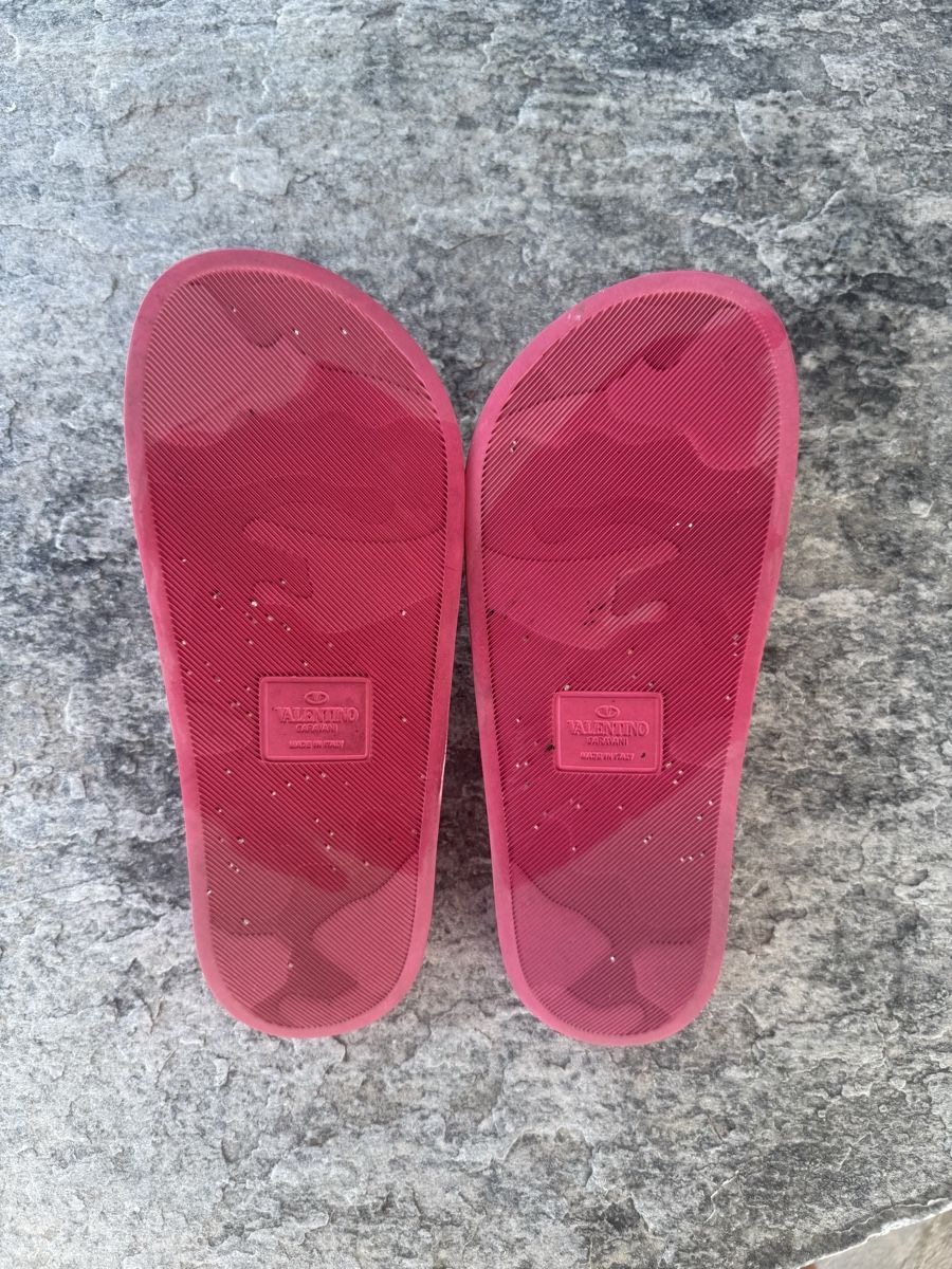 Damenschuhe: Valentino Rockstud Pantoletten – Gebraucht aus Glattpark(Opfikon) von Barbiie 2