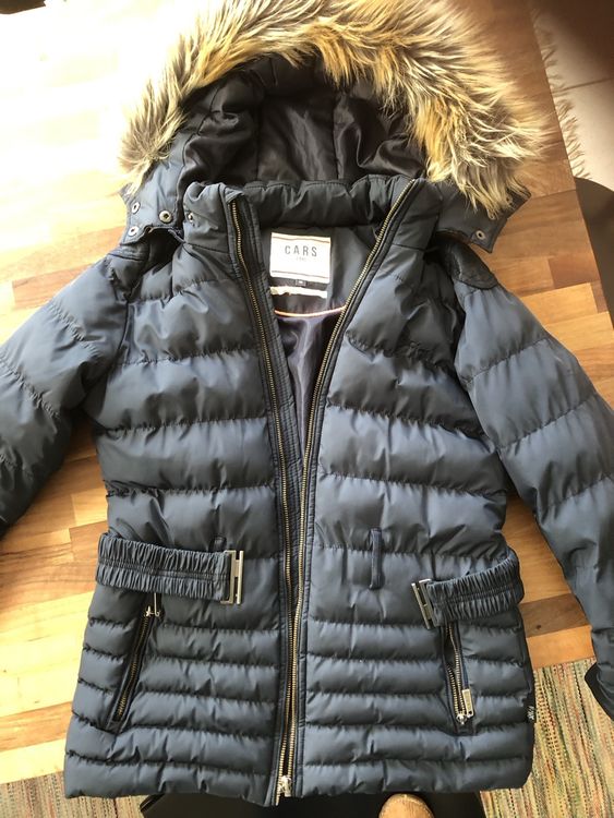 https://img.ricardostatic.ch/images/52c6ae4d-dcaf-4959-a8cd-22c86cafa93d/t_1000x750/madchen-winterjacke-cars-jeans