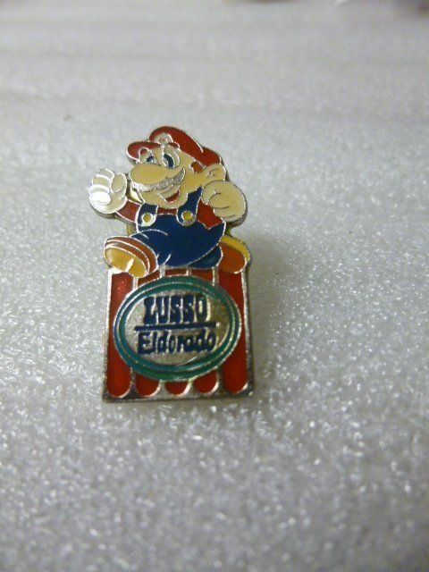 Broches & Aiguilles: Super Mario Pins Nintendo/Lusso Eldorado – D'occasion à Pambio Noranco par Pol69
