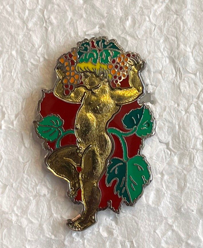 Swiss Placchette & Badge: Pin Simone Erni - BACCHUS – Usato da Obernau venduto da Wgnom
