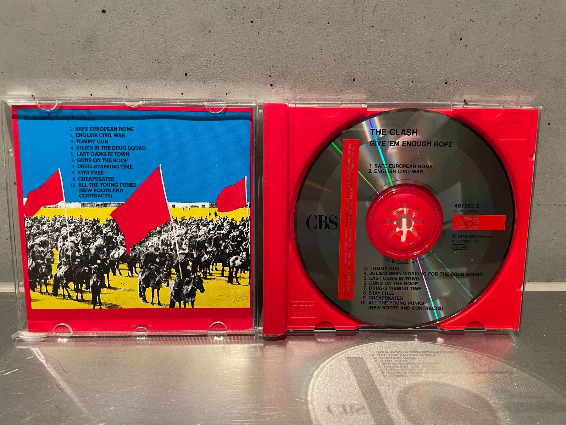 CD: The Clash - Give em enough Rope CD 1978 – Usato da Sutz venduto da fx05 2