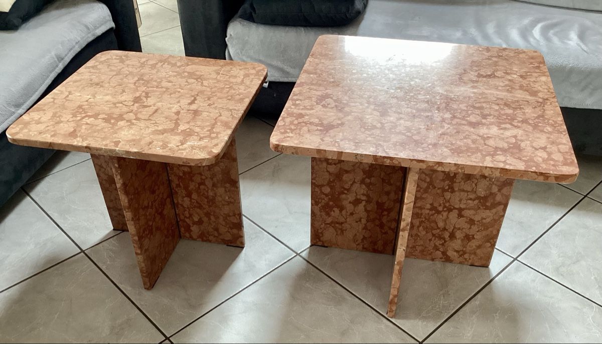 Set di tavolo e panche: Marmor Beistelltische – Usato da Schoefflisdorf venduto da kamine61 3