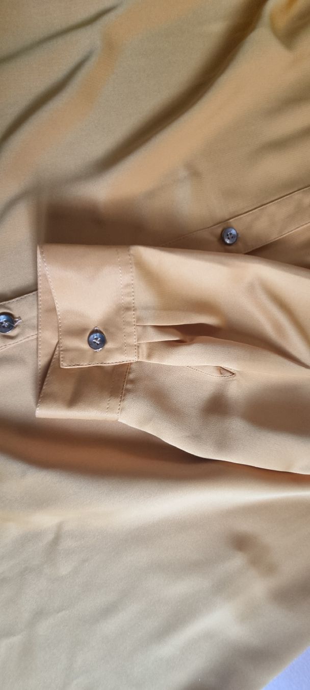 Camicette: Bluse in goldener Herbstfarbe – Usato da Breitenbach venduto da 49fleur 4