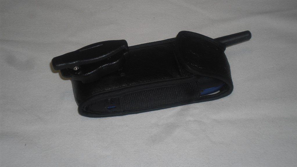 Borse: Handy - Etui  / Tragtasche mit  Gurt Clip – Nuovo (secondo la descrizione) da Büren SO venduto da omsa 1