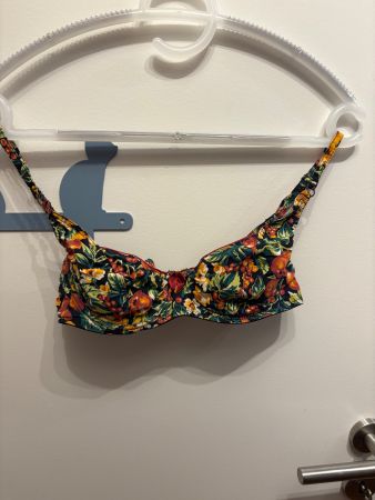 Joli soutien-gorge à motifs floraux
