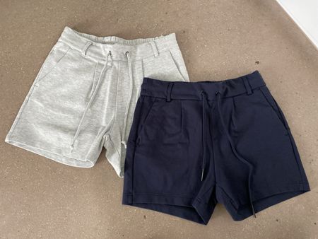 Sommer Shorts Set, Gr. S, Grau & Marineblau, Neuwertig